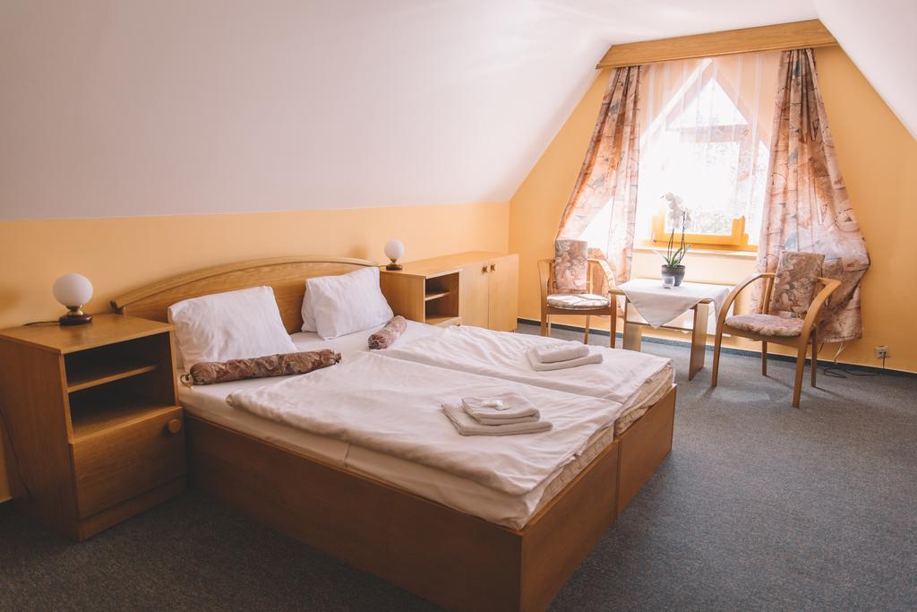 Vydra Hotel Srní Buitenkant foto